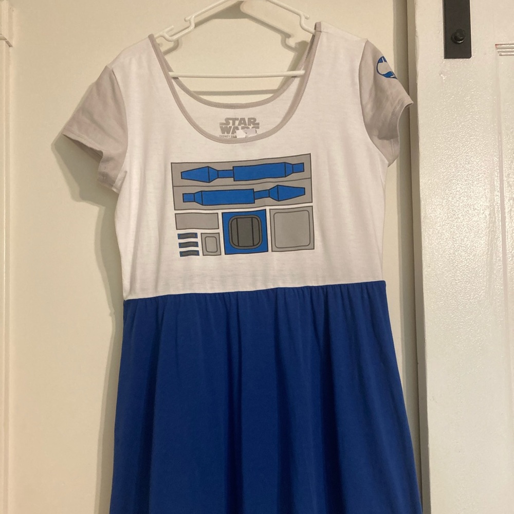 Her Universe R2D2 dress